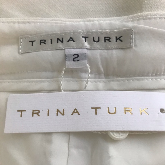 NWT. Trina Turk Valera shorts. Size 2 - Picture 2 of 6